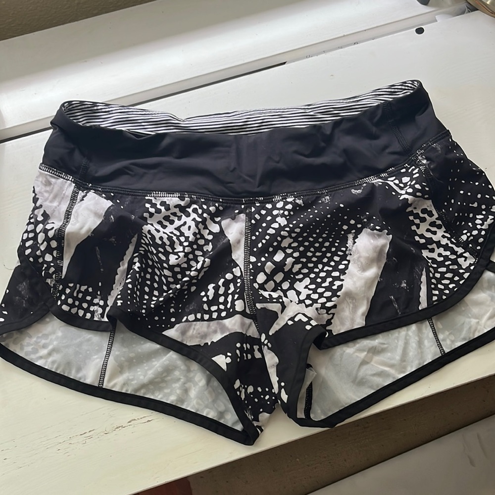 Lululemon Speed Short